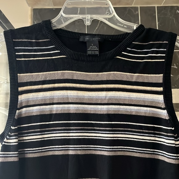 The Limited black/gray/cream stripe vest, size L, perfect condition. - Picture 2 of 6